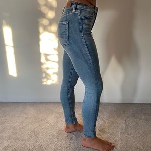 AE Next Level Stretch Jean